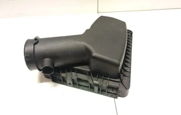 Ford Mustang VI Air filter box cover FR3C9643AE 317143A2804