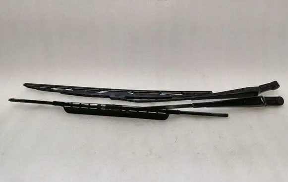 Porsche 911 997 Front wiper blade arm 99762803000 299762802800
