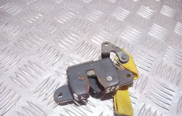 Rover 620 Seat back rest lock catch 