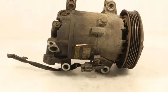 Nissan Almera N16 Air conditioning (A/C) compressor (pump) 926009F501