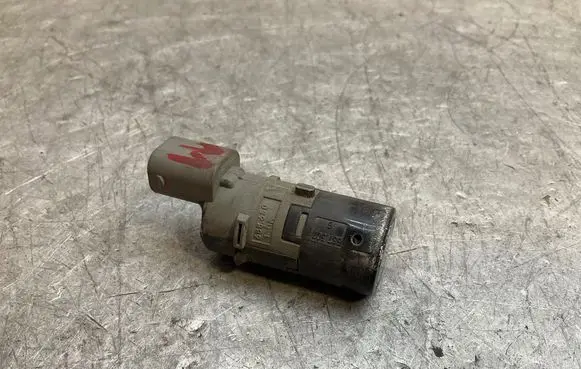 BMW 5 E60 E61 Parking PDC sensor 6989071