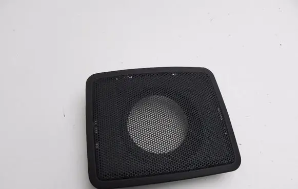 Toyota Prius (XW20) Subwoofer grill/trim 5540847010 I5937