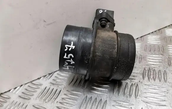Audi A4 S4 B6 8E 8H Mass air flow meter 0281002461 074906461B