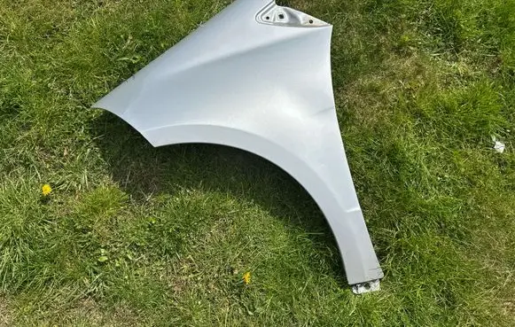 Mercedes-Benz A W169 Fender 