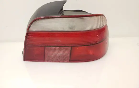BMW 5 E39 Rear/tail lights 2VP00724002 8358032 14603400