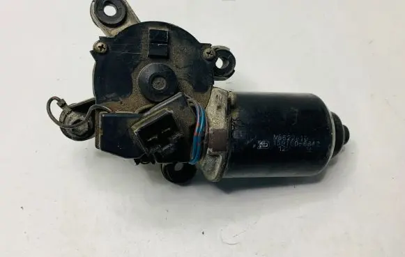 Mitsubishi 3000 GT Wiper motor MB622910