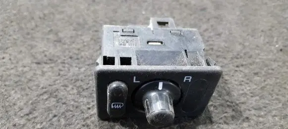 Nissan Maxima Wing mirror switch