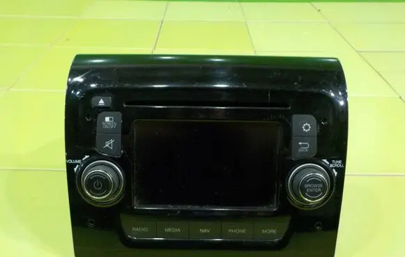 Fiat Ducato Radio/CD/DVD/GPS head unit 07356560600