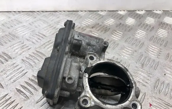 BMW 5 F10 F11 Throttle valve 7810752 10378517