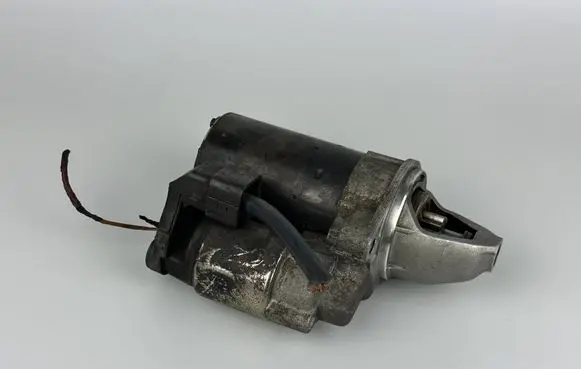 Mercedes-Benz C W203 Starter motor A2711540085 2711540085