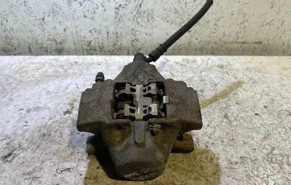 Lexus GS 300 400 430 Rear brake caliper