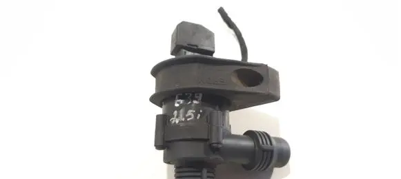 BMW 5 E39 Electric auxiliary coolant/water pump 30950012