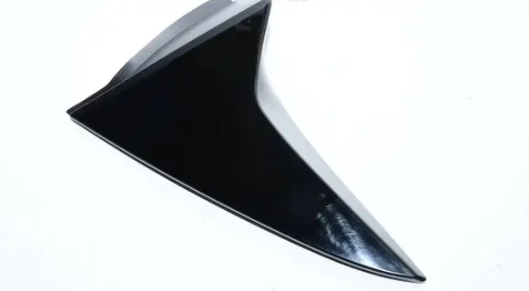 Ford Focus Tailgate/trunk spoiler JX7B442A93AA