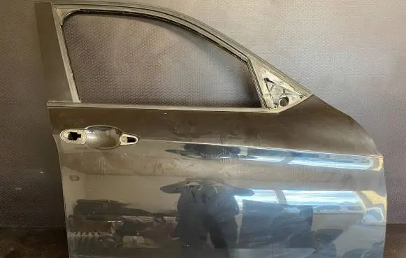 BMW X1 E84 Front door