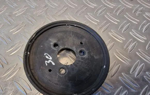 Audi A8 S8 D3 4E Power steering pump pulley 059145255B
