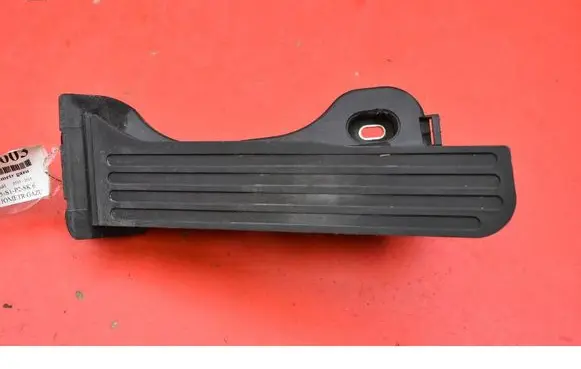 Volkswagen PASSAT CC Accelerator throttle pedal 1K1721503AL