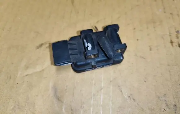 Jeep Grand Cherokee (WJ) Mass air flow meter 56029405
