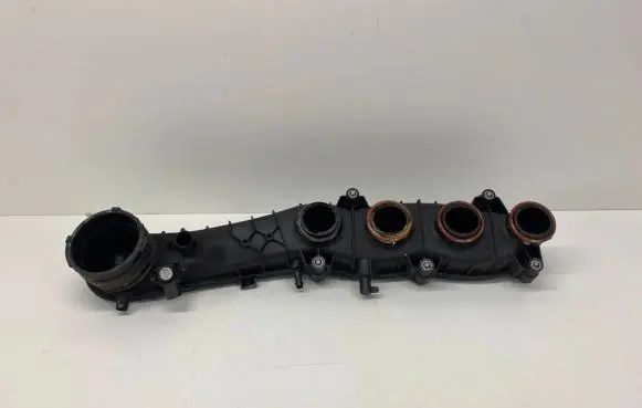 Mercedes-Benz C AMG W205 Intake manifold A1770980107