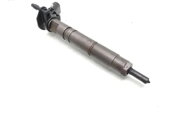Mercedes-Benz ML W164 Fuel injector A6420700587 0445115027