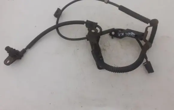 KIA Carens III ABS brake wheel speed sensor 956701D000