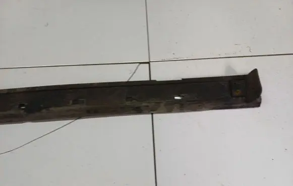 Mazda 3 II Sill/side skirt trim