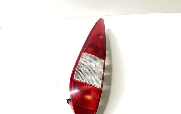 Ford Mondeo Mk III Rear/tail lights 1S7113405C MSTE0N