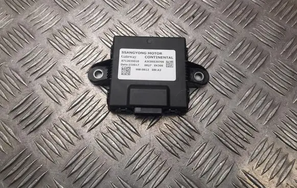 SsangYong Tivoli Gateway control module 8712035010