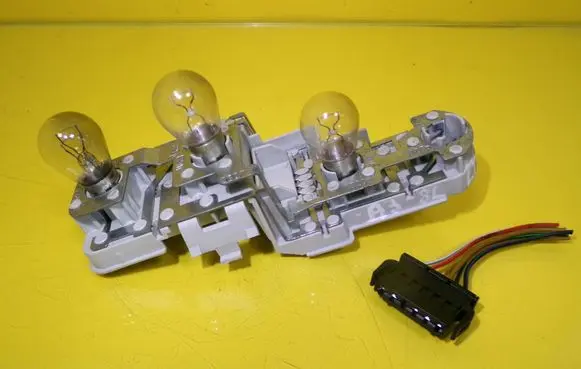 Audi A3 S3 8L Tail light bulb cover holder 8L0945257