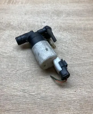 Renault Scenic II - Grand scenic II Windscreen/windshield washer pump 8200067015