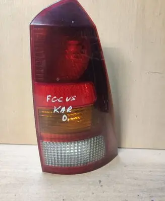 Ford Focus Rear/tail lights XS4X13N004AB