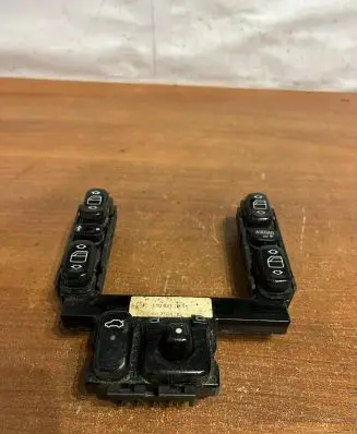 Mercedes-Benz E W210 Other switches/knobs/shifts 2108213951 D3986