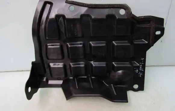 Nissan X-Trail T33 Engine splash shield/under tray 648386RA0A