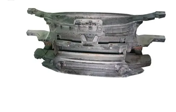 Volkswagen Touran I Front piece kit 