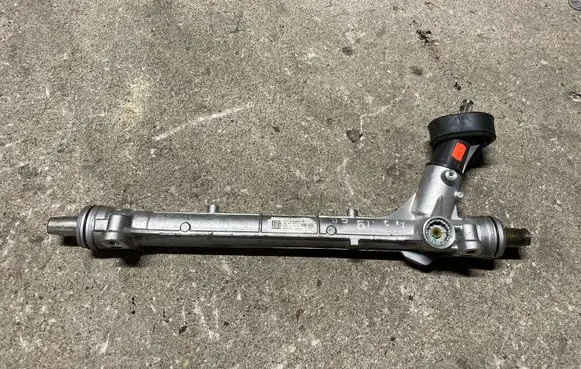 Audi A1 Steering rack 2Q2423057