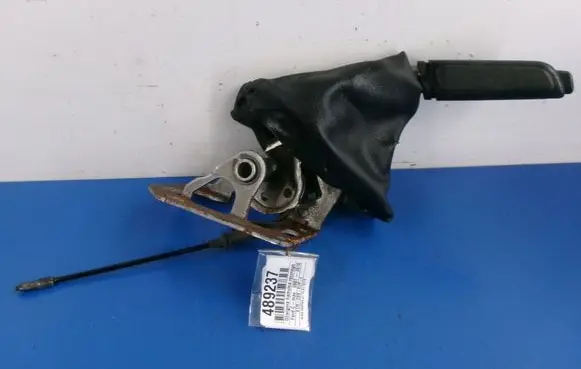 Ford C-MAX I Handbrake/parking brake lever assembly 3M51-2780-CB