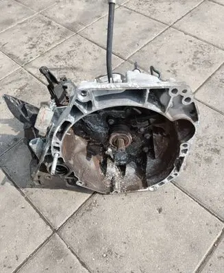 Dacia Sandero II Manual 5 speed gearbox 0003040147 67R 320109892R