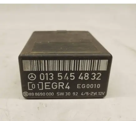 Mercedes-Benz C W202 Other relay 0135454832 A0135454832