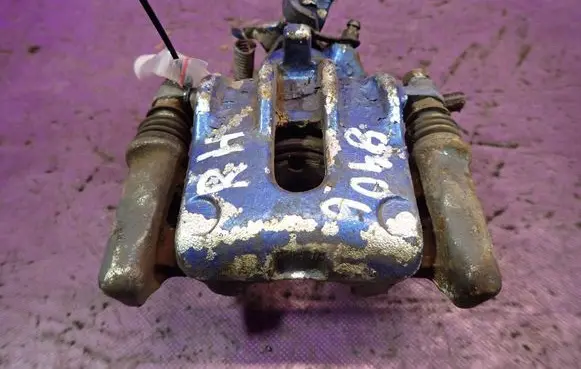 Ford Focus Rear brake caliper