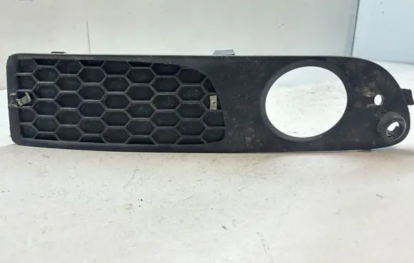 Volvo S80 Front fog light trim/grill 30655930