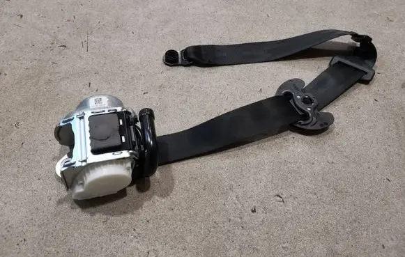 Land Rover Range Rover Evoque L551 Front seatbelt K8D2611B09AA K8D2611B09AA8PVJ