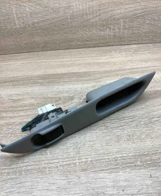 Nissan Almera Tino Electric window control switch 82960Switch BU0001