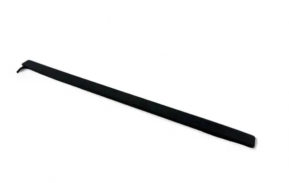 Front door glass trim molding
