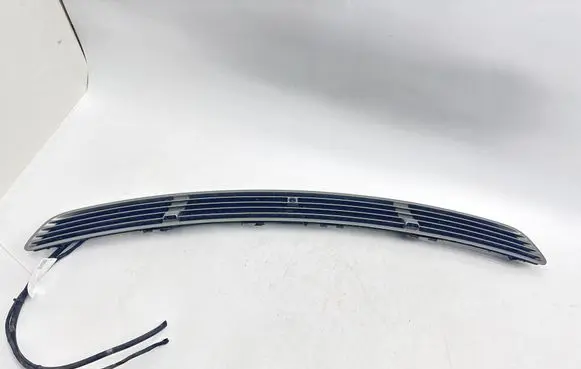 Mercedes-Benz C W203 Bonnet/hood grill 2038800205
