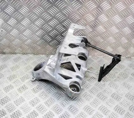 Tesla Model 3 A/C compressor mount bracket 150644300C 150069600B