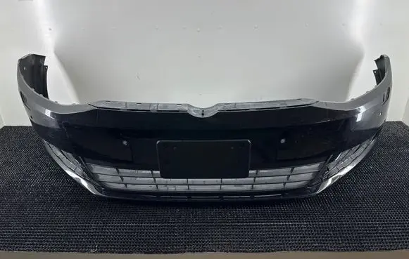 Volkswagen Sharan Front bumper 7N0807221A 7N0807217E 7N0807217F
