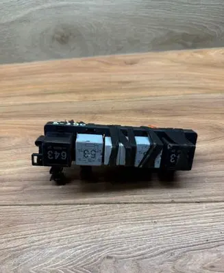 Volkswagen Golf V Fuse box set 1K1937503