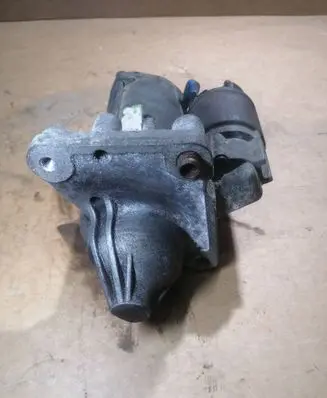 Peugeot 3008 I Starter motor