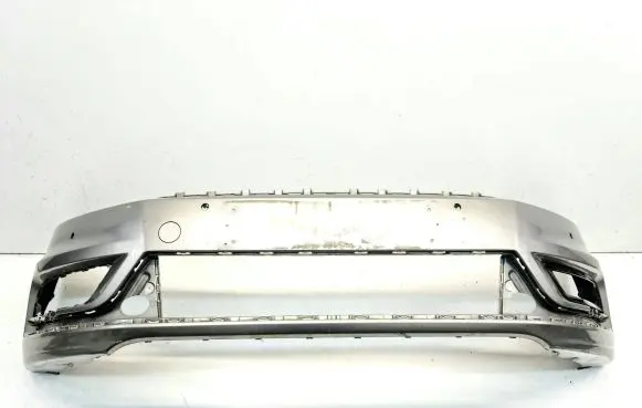 Volkswagen PASSAT B7 Front bumper 3AA807221C