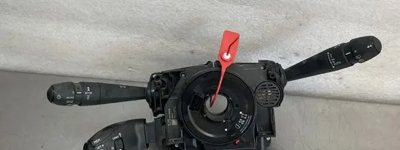 Citroen C3 Tailgate/trunk/boot open switch DOCITROENC3III3