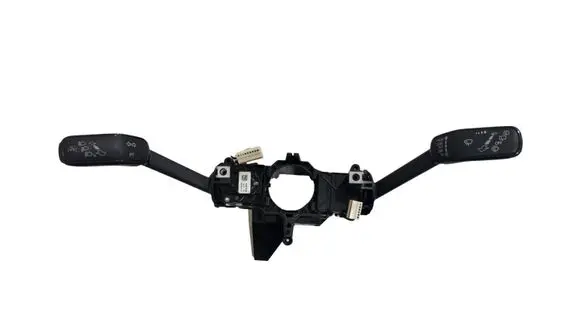 Volkswagen PASSAT B8 Wiper turn signal indicator stalk/switch 5Q0953521BB
